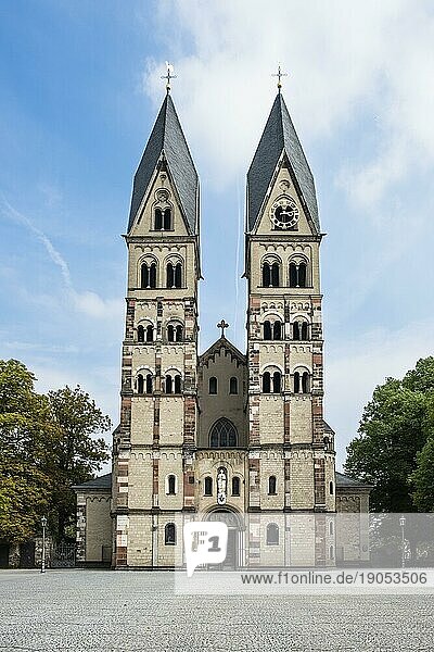 Basilika St. Kastor in Koblenz  Deutschland  Europa
