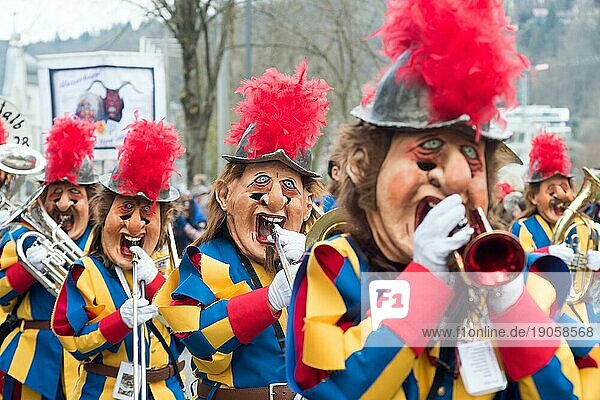 Karneval in Schwäbisch Gmünd  Verkleidung  Winter  Masken  Kultur  Fest  Musik