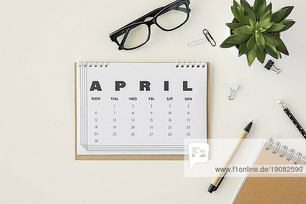 Planer für den Monat April