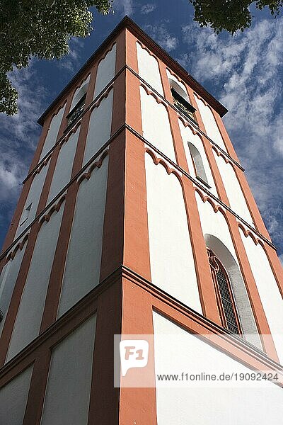 Turm der Nikolaikirche in Siegen  Nordrhein-Westfalen  Deutschland  Europa