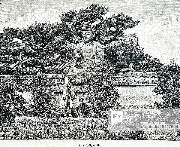 Götzenbild im Garten  Tokio  Japan  Gottheid  Religion  Bäume  Beete  Pflanzen  Mauer  Dächer  Haus  zwei Menschen  historische Illustration um 1898  Asien