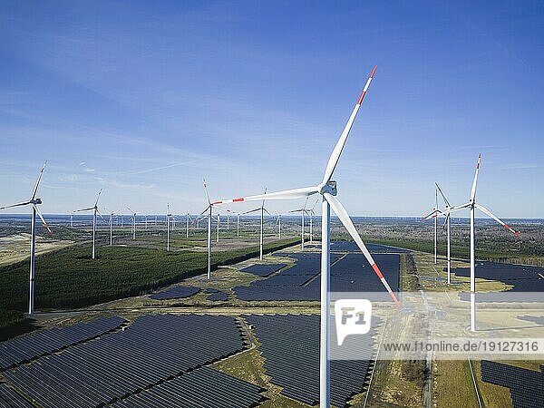 Die Energieparks in Schipkau sind mehrere Wind- und Solarparks auf der Fläche der ehemaligen Braunkohle-Tagebaue Klettwitz und Klettwitz-Nord im Lausitzer Braunkohlerevier  die zum größten Teil auf dem Gebiet der Gemeinde Schipkau in Brandenburg errichtet worden sind