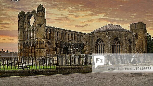 Die Kathedrale von Elgin in Elgin in Schottland  Großbritannien  Europa
