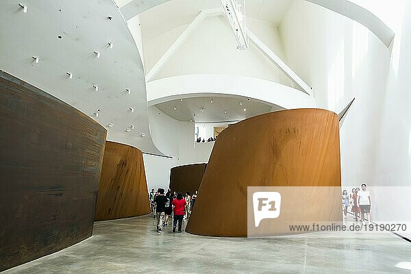 Guggenheim Museum  Architekt Frank Gehry  Innenansicht  Künstler Richard Serra  Bilbao  Baskenland  Spanien  Europa