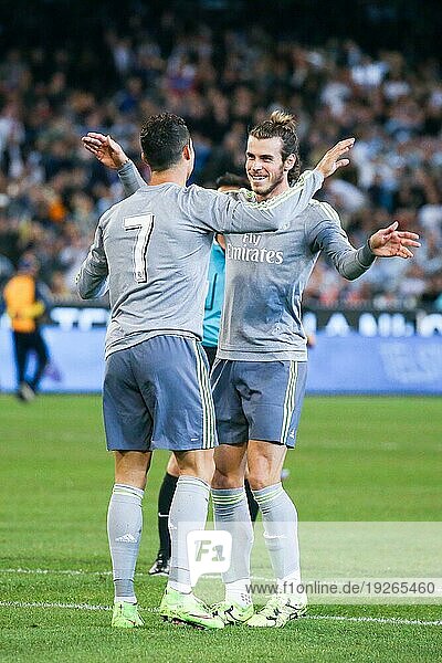 MELBOURNE  AUSTRALIEN  24. JULI: Cristiano Ronaldo feiert sein Tor mit Gareth Bale in Spiel 3 des International Champions Cup 2015