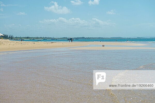 Natürliche Pools am Strand von Barra Grande auf der Peninsula de Marau  Süd Bahia  Barra Grande  Brasilien  Südamerika