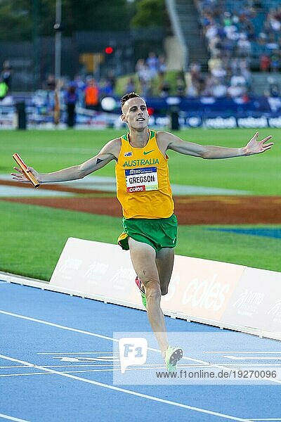 MELBOURNE  AUSTRALIEN  4. FEBRUAR: Ryan Gregson vom Team Australien nach seinem Sieg im Mixed Distance Medley in der Nacht 1 der Nitro Athletics am 4. Februar 2017