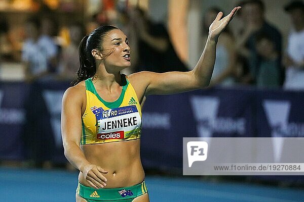 MELBOURNE  AUSTRALIEN  4. FEBRUAR: Michelle Jenneke vom Team Australien feiert ihren Sieg über 100 m Hürden in der Nacht 1 der Nitro Athletics am 4. Februar 2017
