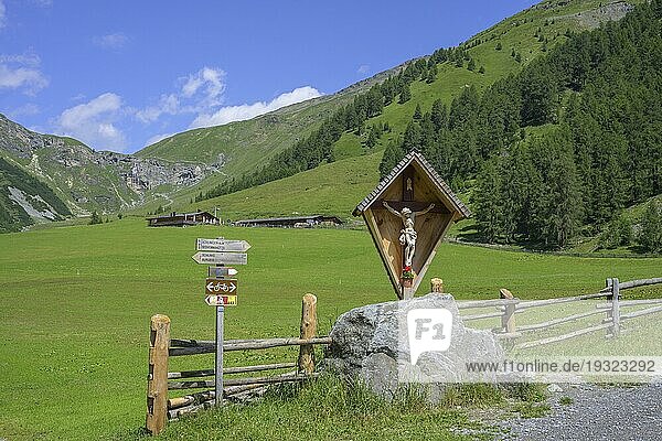 Wegkreuz Schlinig Alm (malga Slingia)  Schlinig  Mals  Südtirol  Italien  Europa