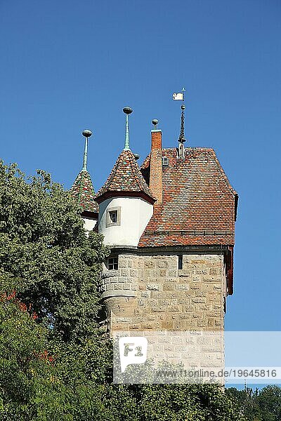 Fünfknopfturm erbaut 15. Jhdt  historischer Wehrturm  Stadtturm  Schwäbisch Gmünd  Baden-Württemberg  Deutschland  Europa