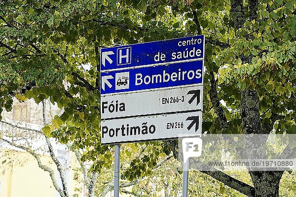 Straßenschild  Kurort Monchique  Algarve  Portugal  Europa
