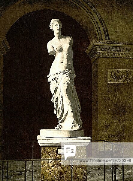 Venus von Milo im Louvre  Paris  Frankreich  Historisch  um 1900  digital restaurierte Reproduktion von einer Vorlage aus dem 19. Jahrhundert  Europa