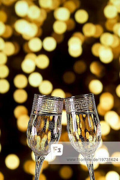 Close up Champagner Gläser Bokeh Licht Hintergrund