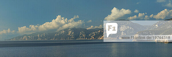 Coast of Gennargentu and Golfo di Orosei National Park  Sardinia  Italy  Mediterranean  Europe