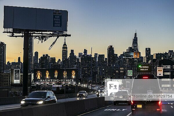 The skyline of Manhattan New York in the evening light in the Rush Our