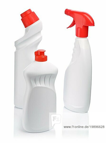 Drei weiße Flaschen für die Reinigung