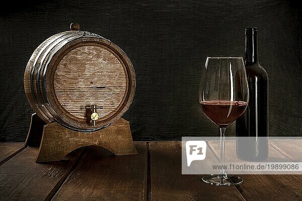 Ein Glas Wein mit einer Flasche und einem Weinfass  Seitenansicht auf einem dunklen rustikalen Hintergrund  Low Key Foto mit einem Platz für Text