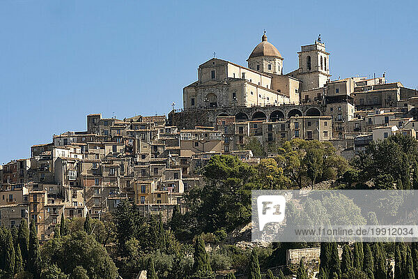 Italy  Sicily  Petralia Soprana  Historic hillside town in summer