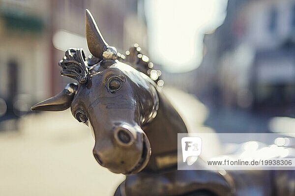 Ein Pferd aus Bronze als Brunnenfigur