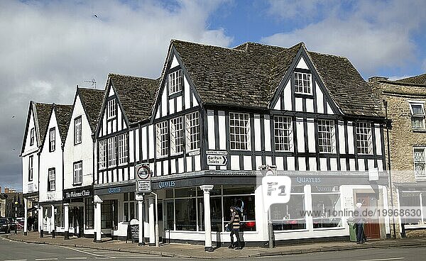 Geschäfte im Stadtzentrum von Tetbury  Cotswolds. Gloucestershire  England  UK