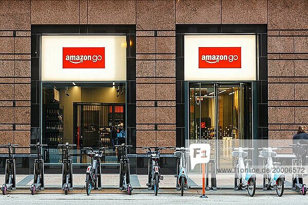 Amazon Go Supermarkt Laden Geschäft ohne Kassen in Chicago  USA  Nordamerika