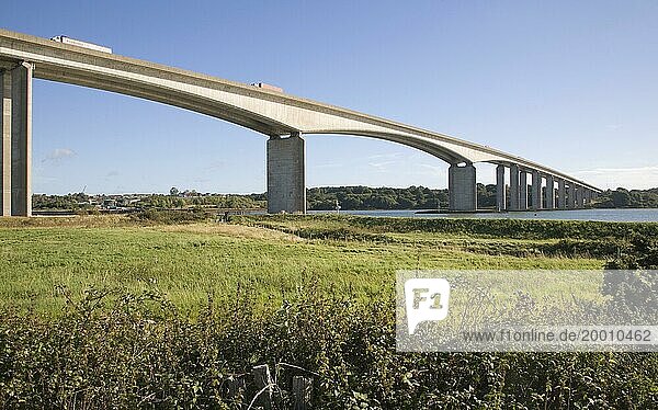 Orwell Bridge carrying the A14 trunk road over the River Orwell  Wherstead  near Ipswich  Suffolk  England  United Kingdom  Europe