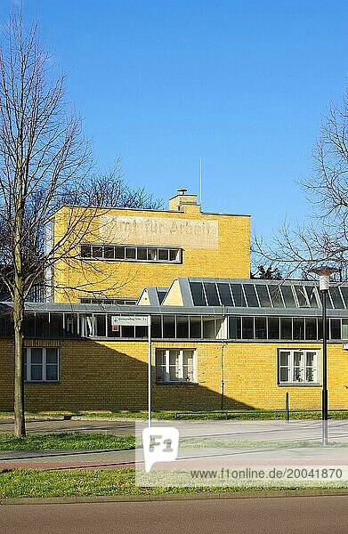 Dessau Hiistorisches Arbeitsamt  Dessau historic job center 02