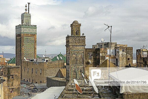 Moscheen in der Stadt Fes in Marokko