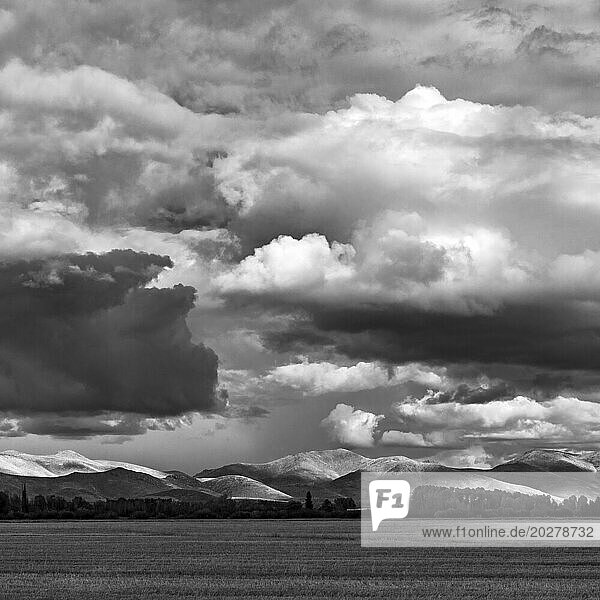 USA  Idaho  Bellevue  Dramatic clouds over landscape