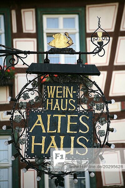 Weinhaus Schild