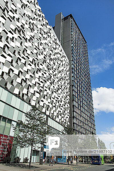 St. Paul s Tower  new apartments and Q-Park Car Park (Cheese Grater)  St. Paul s Place  Arundel Gate  Heart of the City  Sheffield  Yorkshire  England