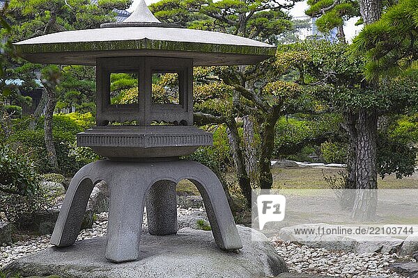 Japan  Shikoku  Takamatsu  castle garden  stone lantern