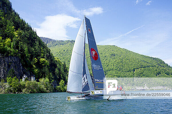 The GC32 is the one design for the future Great Cup Racing circuit starting from 2013 onward. Combining low drag hull double S curved foils high righting moment and generous sail