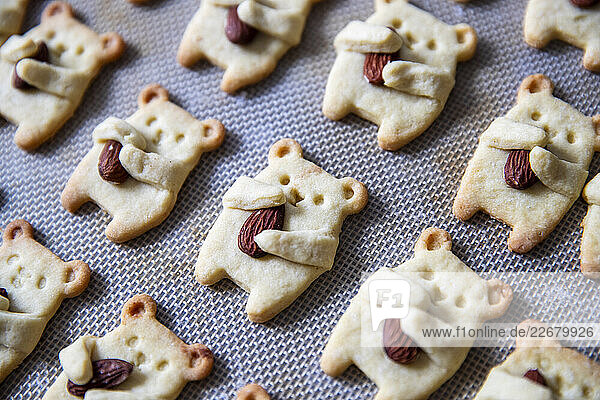 Butterplätzchen in Form von Bärchen