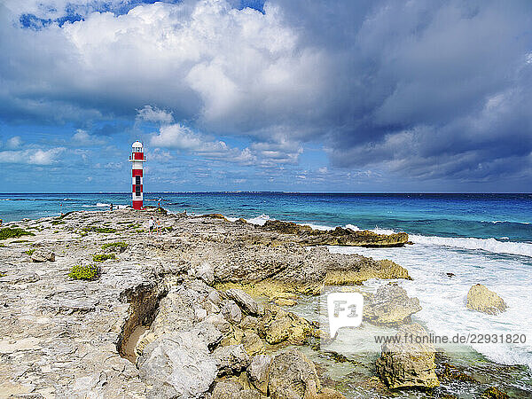 Punta Cancun Lighthouse  Cancun  Quintana Roo State  Mexico