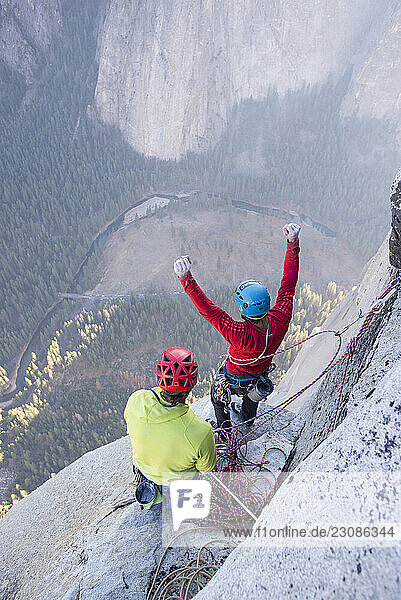 Tommy Caldwell completing historic Dawn Wall free climb
